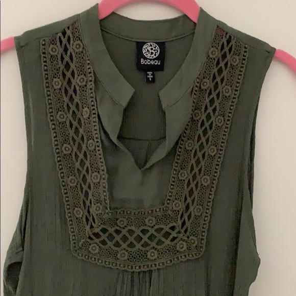 Bobeau Blouse - Picture 2 of 2